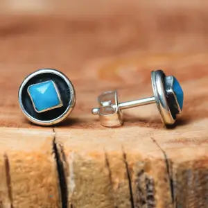 Zuni Pueblo Turquoise Stud Earrings